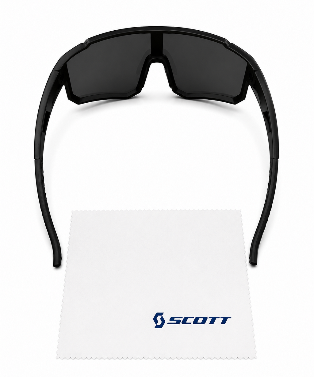 Gafas de deporte o de sol no te quedes sin las tuyas para este verano.